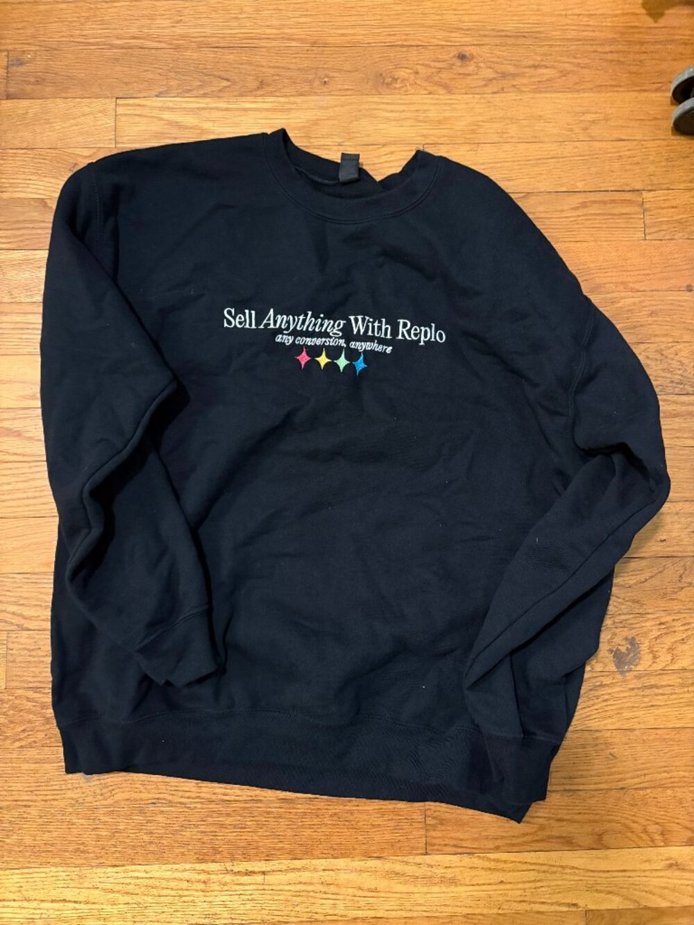 Sweatshirt